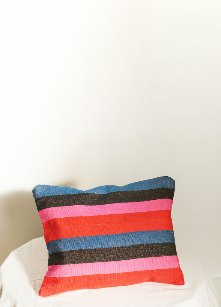 BIG STRIPE BAG IN DAZE Colorful Large Travel Bag Make-Up Toiletries Stripes Black Indigo Red Pink